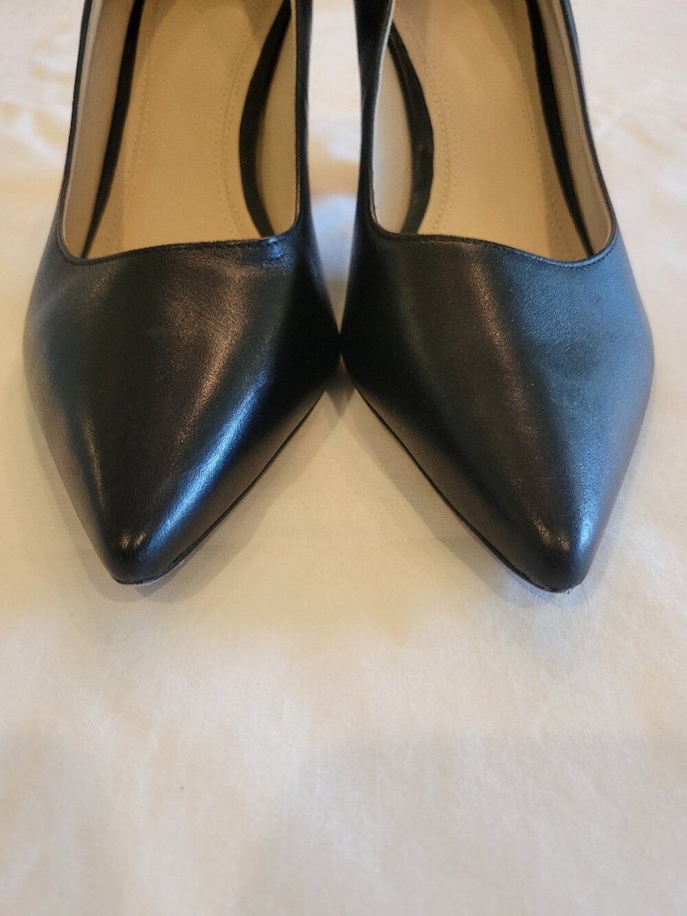 Marc Fisher LTD Black Leather Pointed Toe Block Heel Pumps Leather Sole Size 9M - Picture 2 of 8